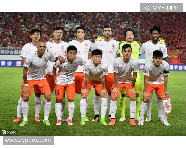 亚冠大战山东鲁能对决恒大精彩现场直播全程回顾与分析